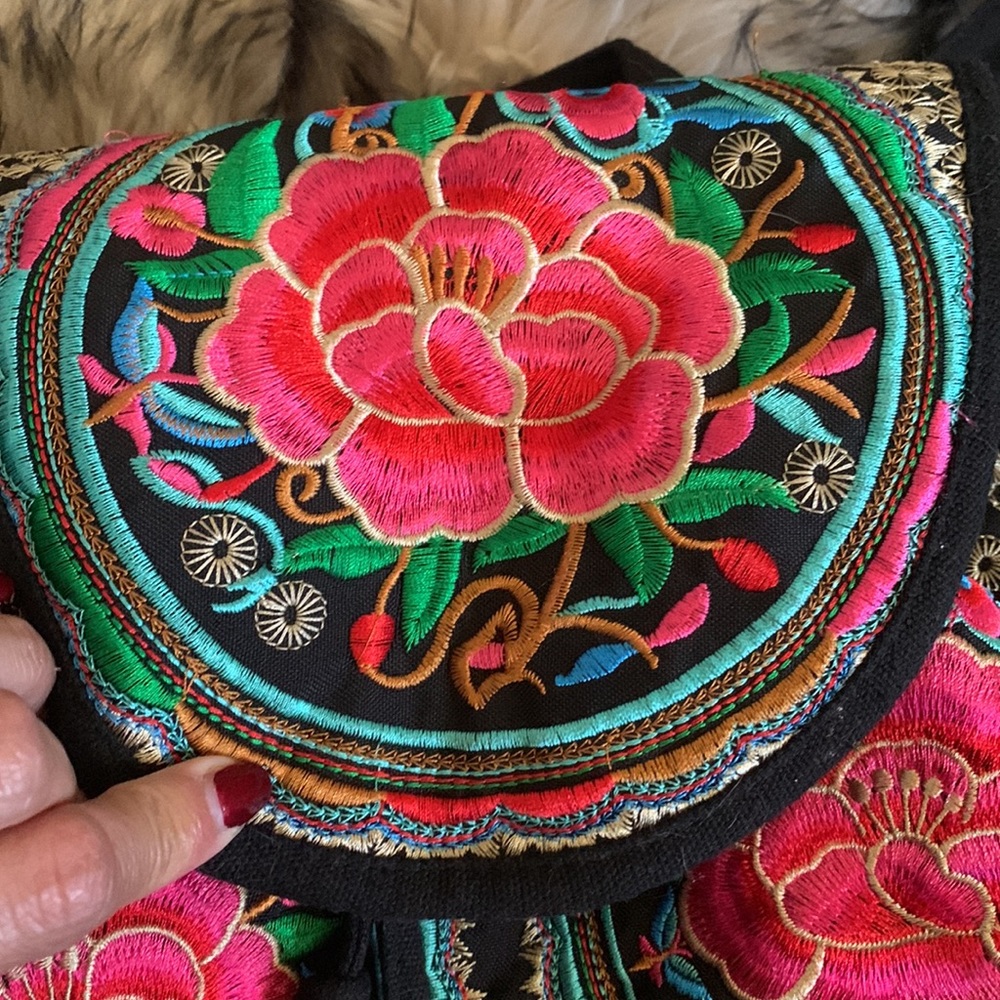 Mini Embroidered Flower Back Pack. - image 7